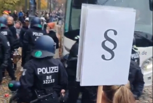 Polizeigewalt in Berlin am 18.11.2020
