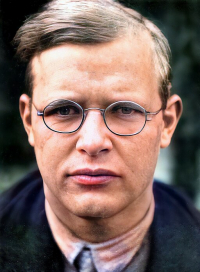 Dietrich Bonhoeffer: Darum ist Dummheit gefährlicher als Bosheit